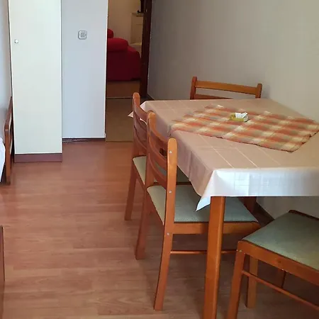 11332d Gradac (Split-Dalmatia)